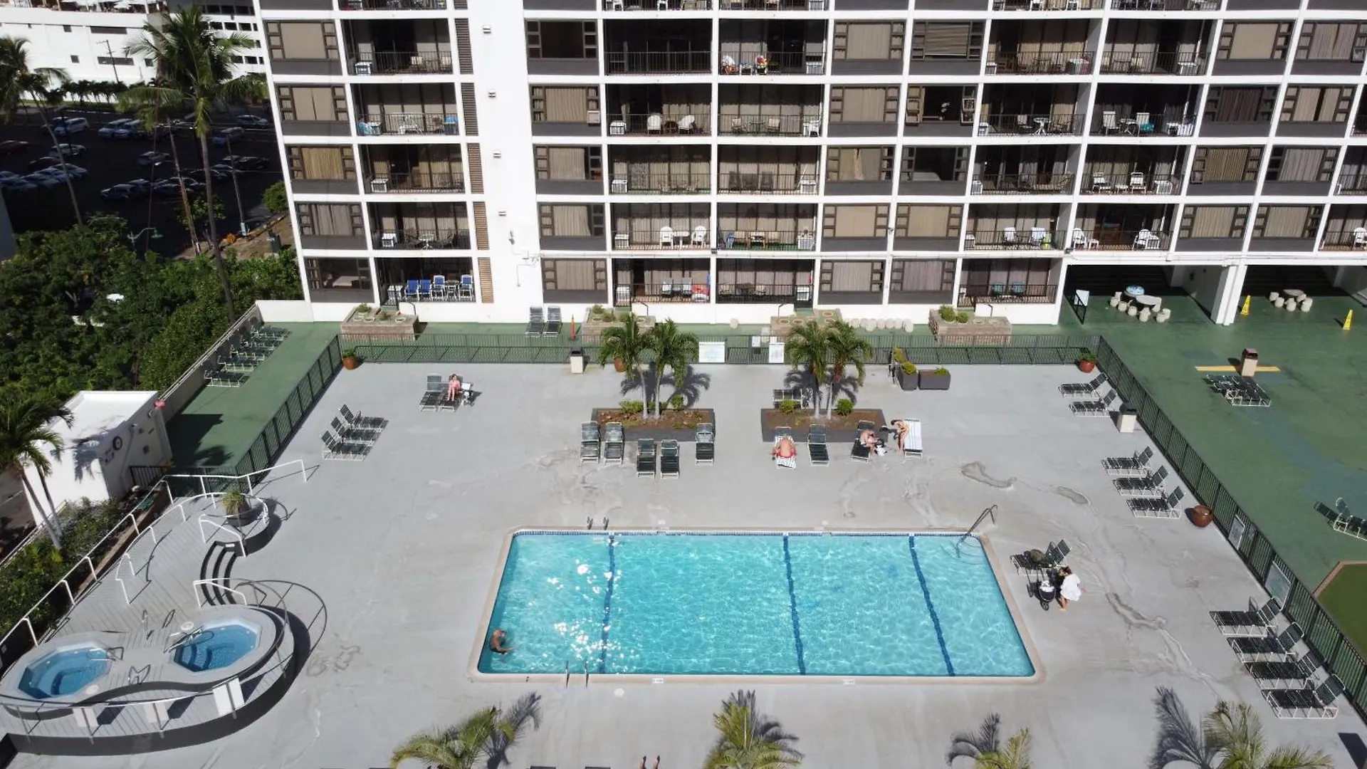 Apartment Remodeled 1Br Ocean View Condo With Free Parking! Honolulu