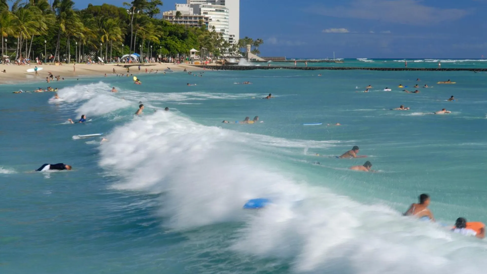 Apartment Remodeled 1Br Ocean View Condo With Free Parking! Honolulu United States