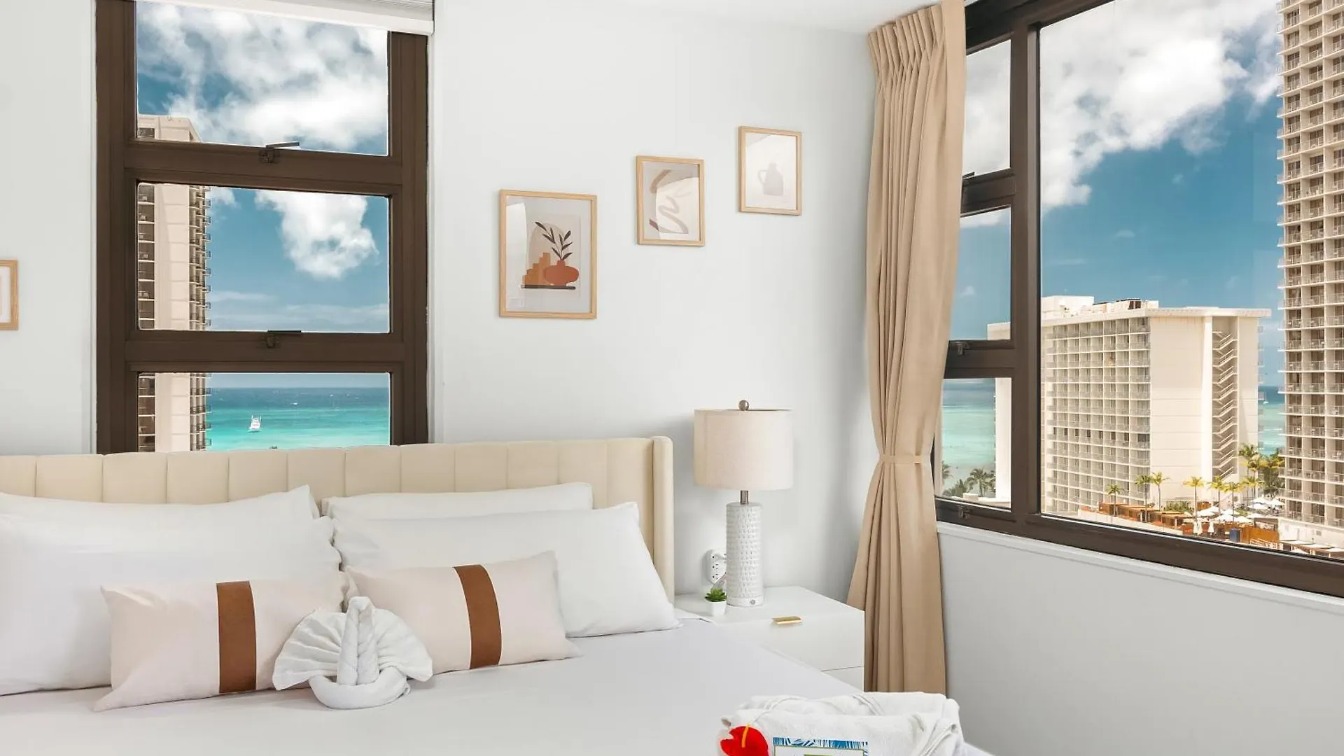 Apartment Remodeled 1Br Ocean View Condo With Free Parking! Honolulu